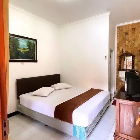 Rinjani Homestay Pangandaran Exterior photo